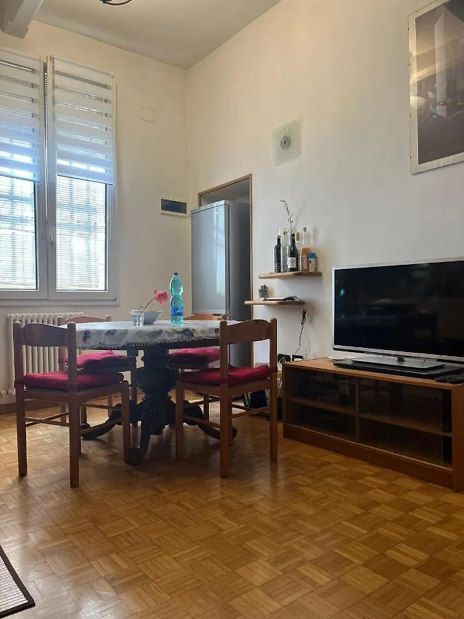 Red Sun Acquarium Apartment Bologna
